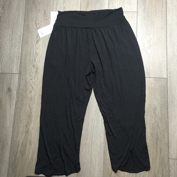 NWT Athleta Release Pant Hi Rise Wide Leg Split Hem Crop Lounge Yoga Black XL - Picture 4 of 12